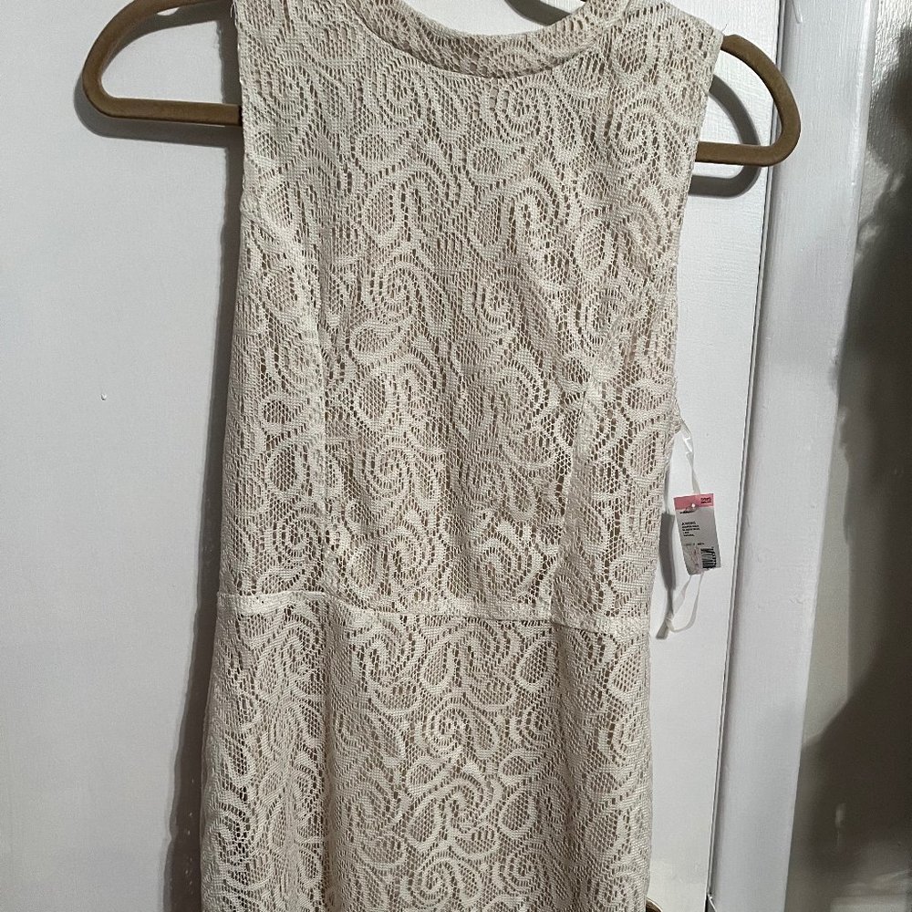 NWT BONGO CREAM LACE SLEEVELESS DRESS SZ M